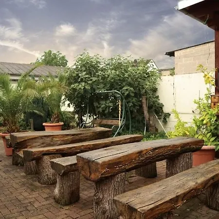 Vendégház Gaestehaus Marietta Osann-Monzel