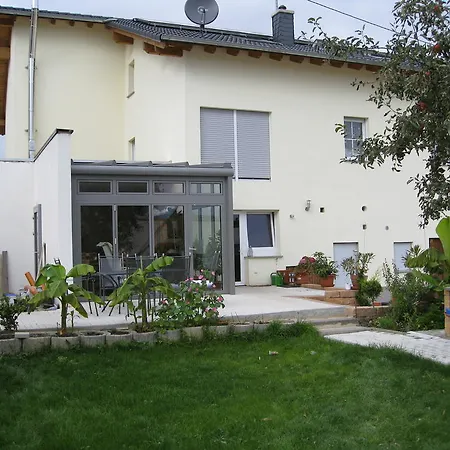 Maison d'hôtes Gaestehaus Marietta Osann-Monzel